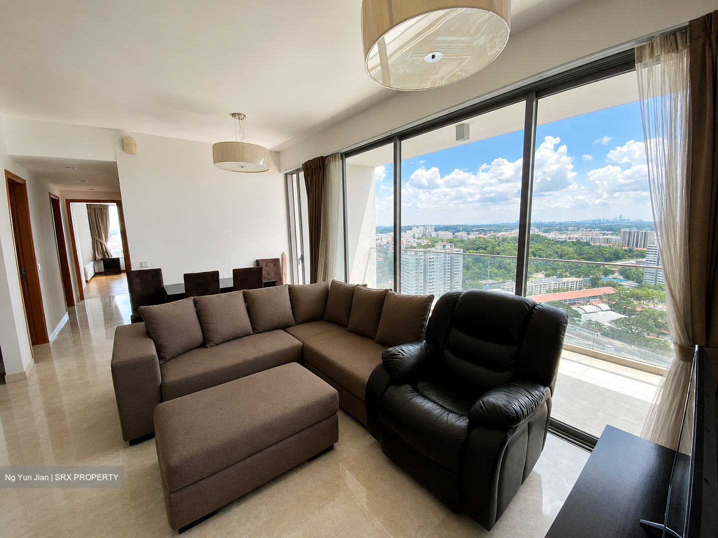 Centro Residences (D20), Condominium #582227321